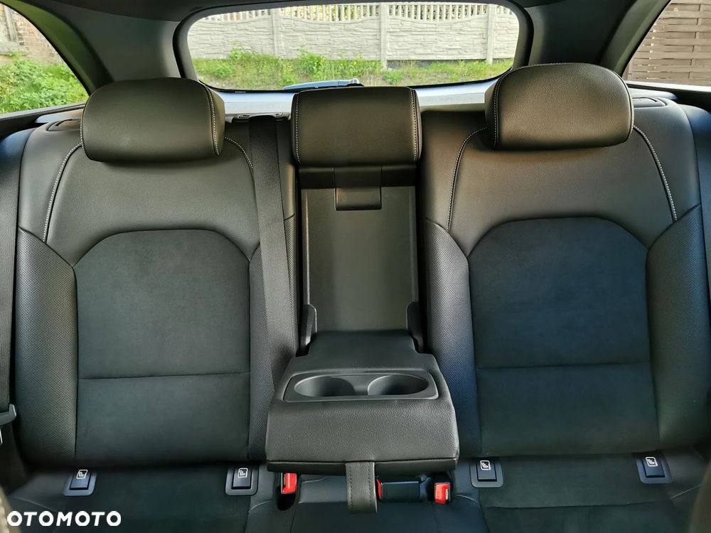 Kia Ceed 1.5 T-GDI GT-Line DCT - 14