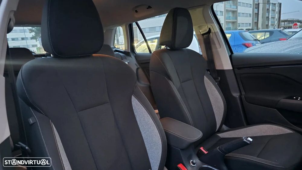 Skoda Kamiq 1.0 TSI Style DSG - 37