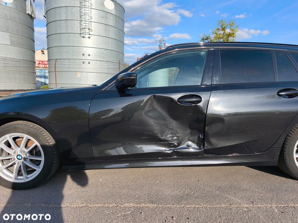 BMW Seria 3 318i Advantage - 9