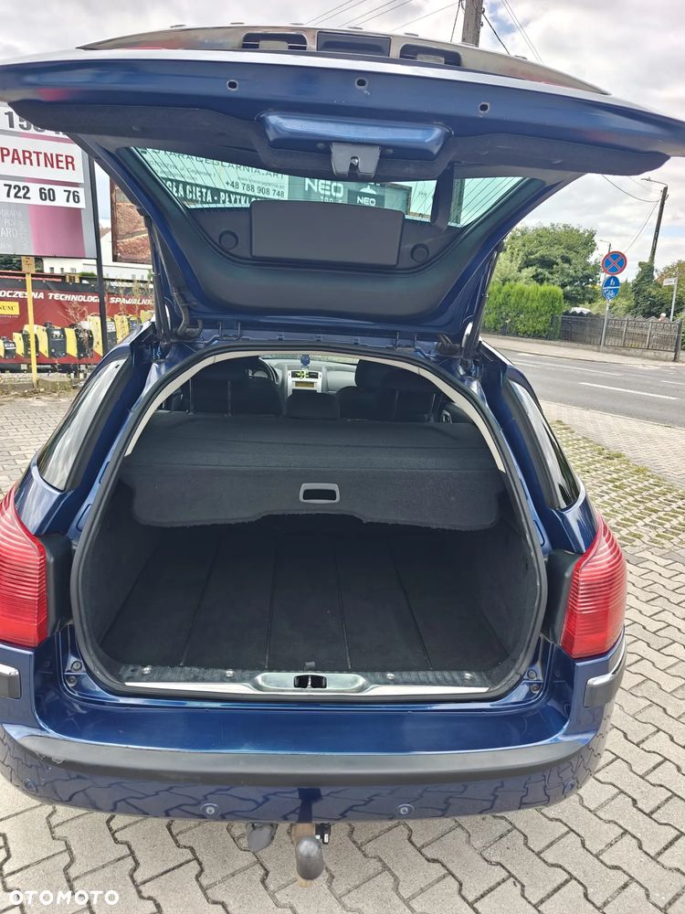 Peugeot 407 140 - 11
