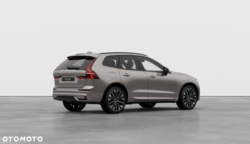 Volvo XC 60 T6 Plug-In Hybrid AWD Ultra Dark - 4