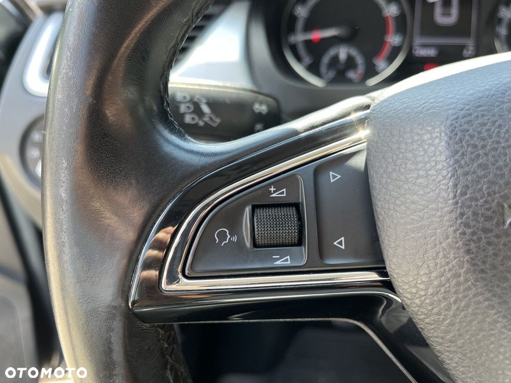 Skoda RAPID 1.0 TSI Ambition - 28