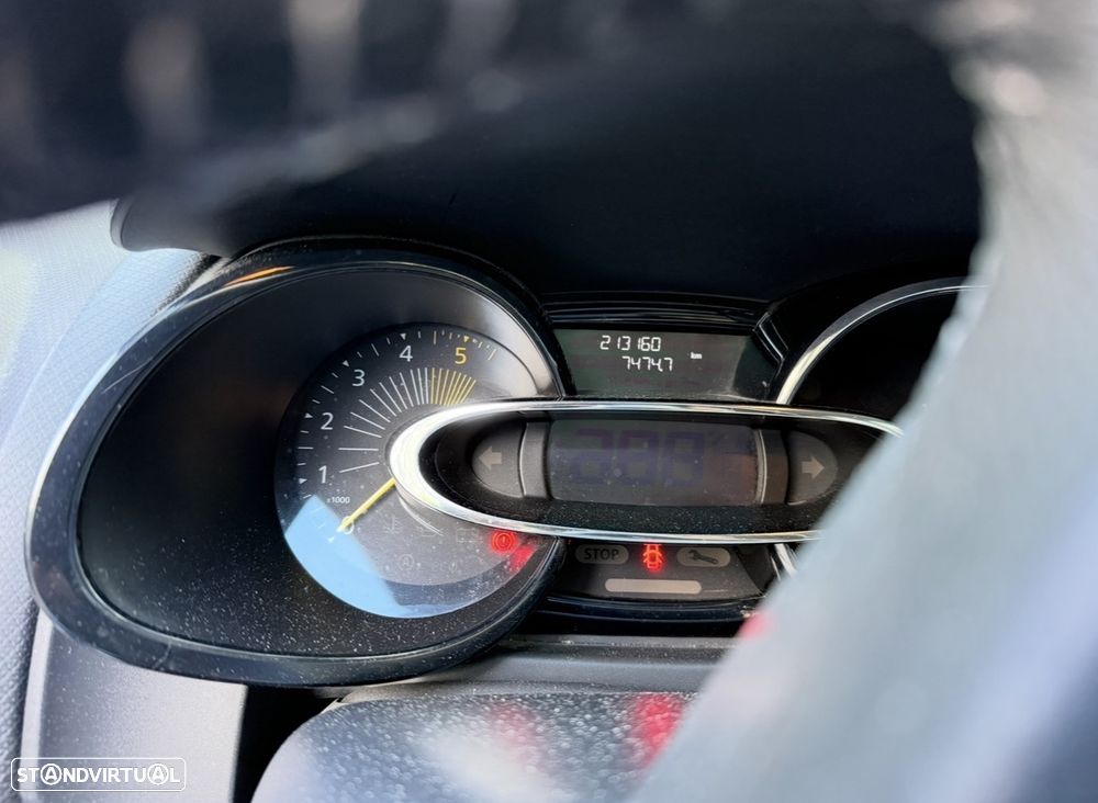 Renault Clio dCi 75 Stop & Start Expression - 8