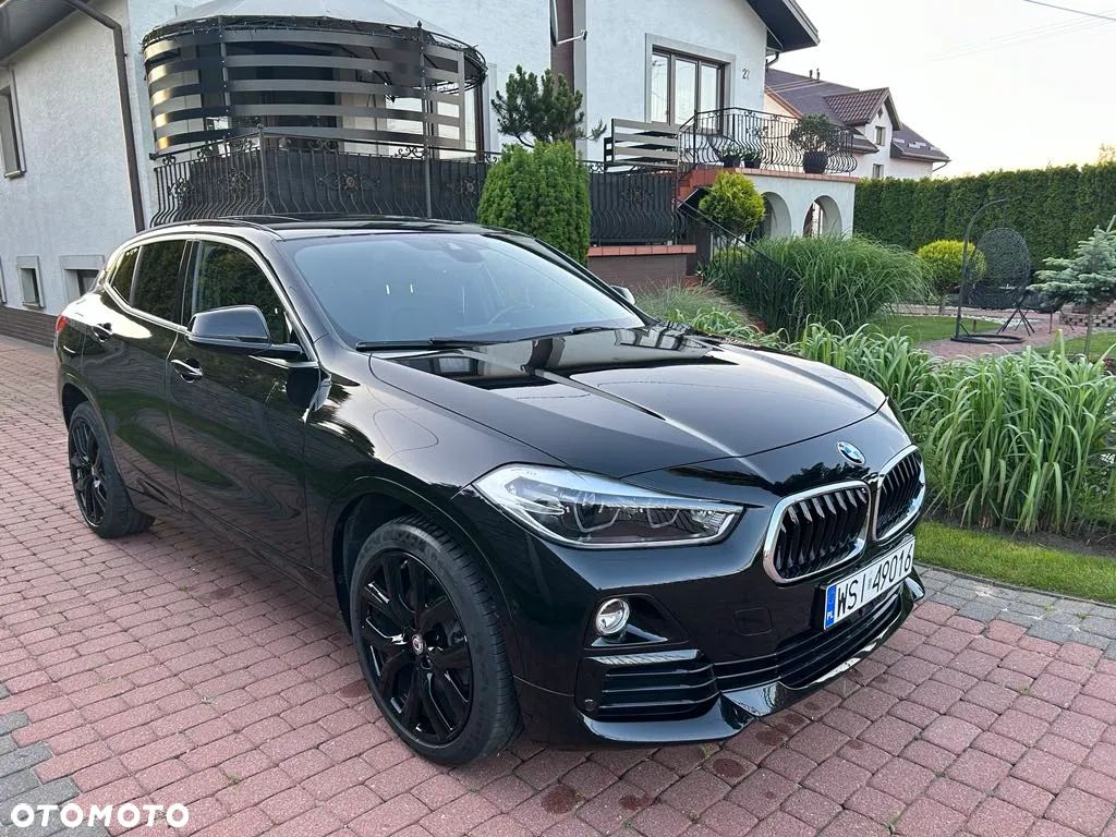 BMW X2 xDrive20i Advantage - 1
