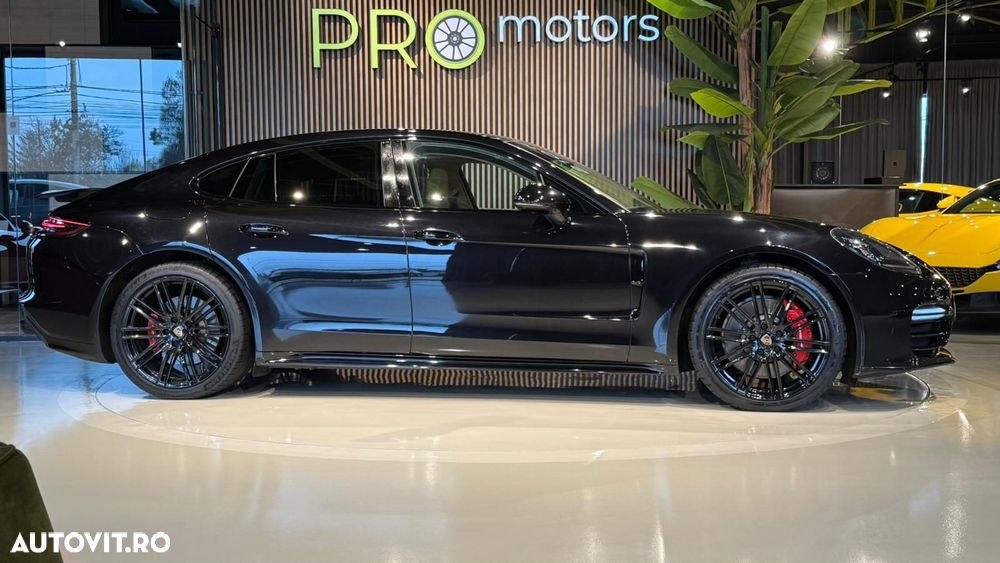 Porsche Panamera - 13