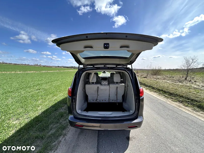 Chrysler Voyager - 16