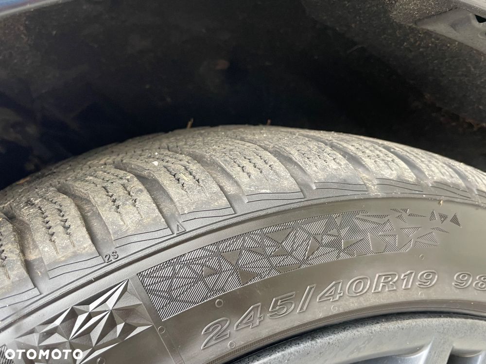 BMW Seria 5 530d xDrive - 27