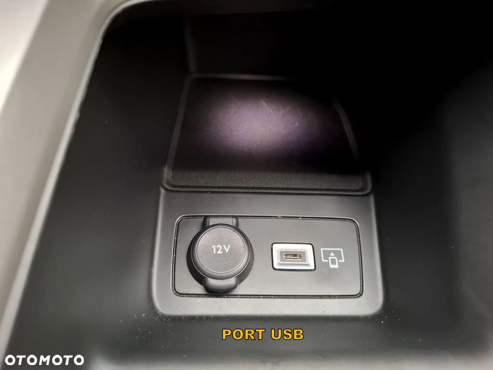 Peugeot 308 BlueHDi 130 EAT8 Allure - 28