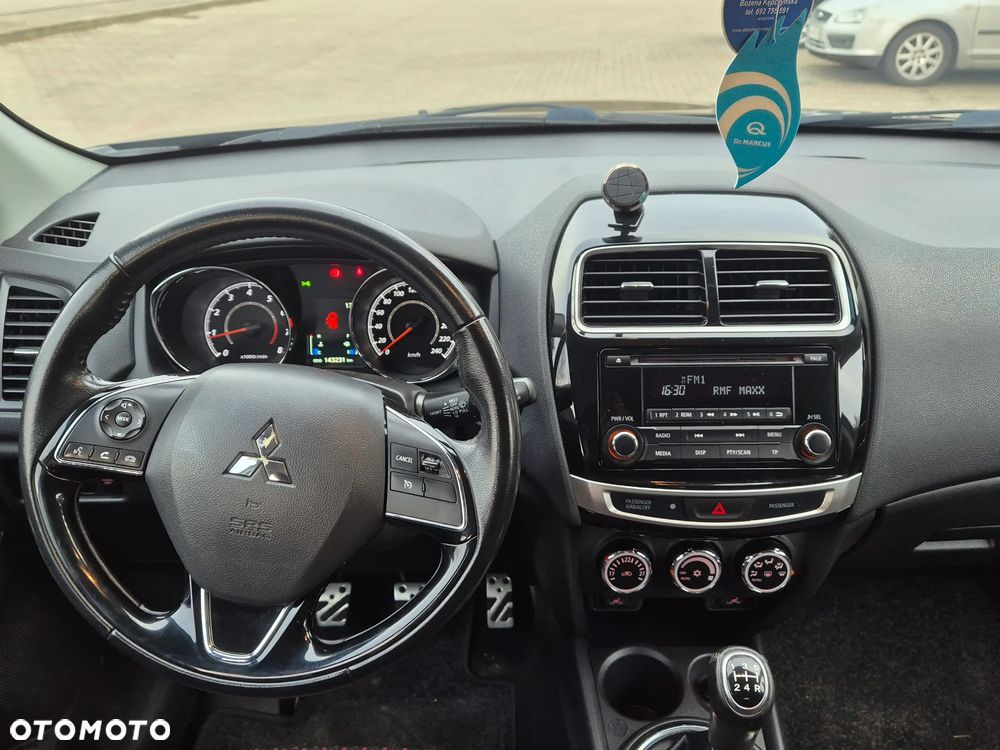 Mitsubishi ASX 1.6 Black Edition - 13