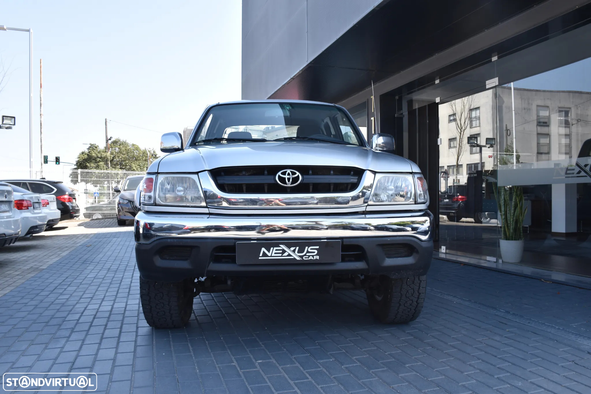 Toyota Hilux - 3