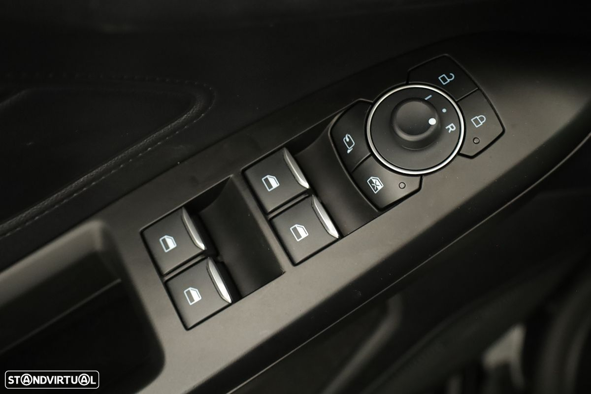 Ford Focus - 20