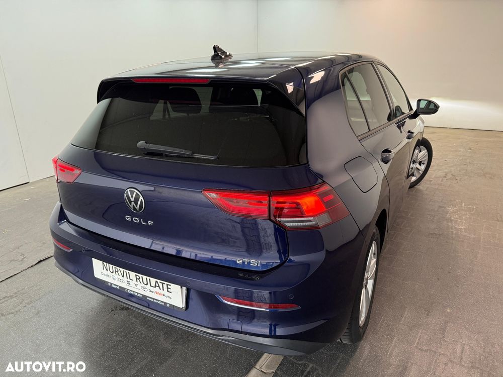 Volkswagen Golf 1.0 eTSI DSG MHEV Life - 12