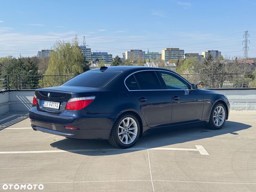 BMW Seria 5 525d Edition Exclusive - 6
