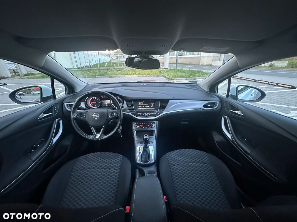 Opel Astra - 9