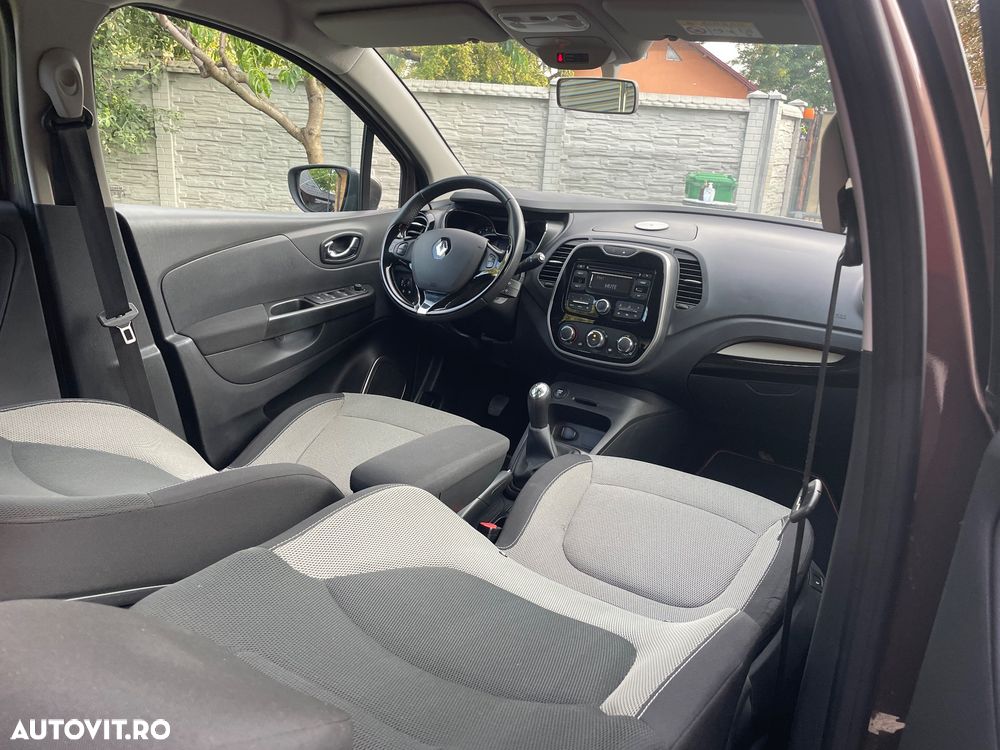 Renault Captur - 24