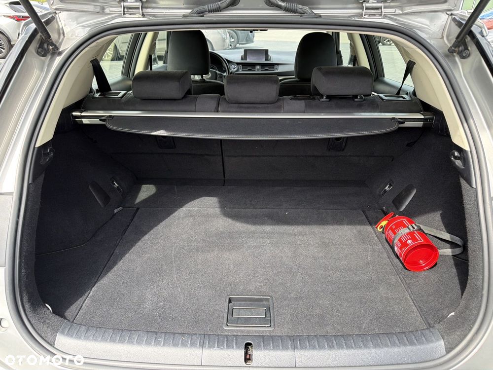 Lexus CT - 13