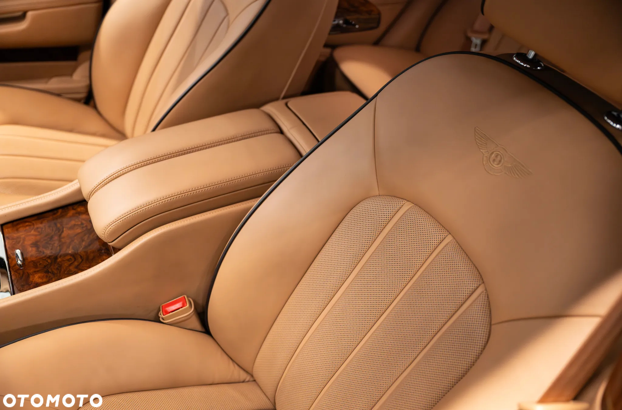 Bentley Mulsanne Standard - 34