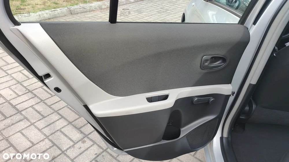 Toyota Yaris 1.0 VVT-i Cool - 19