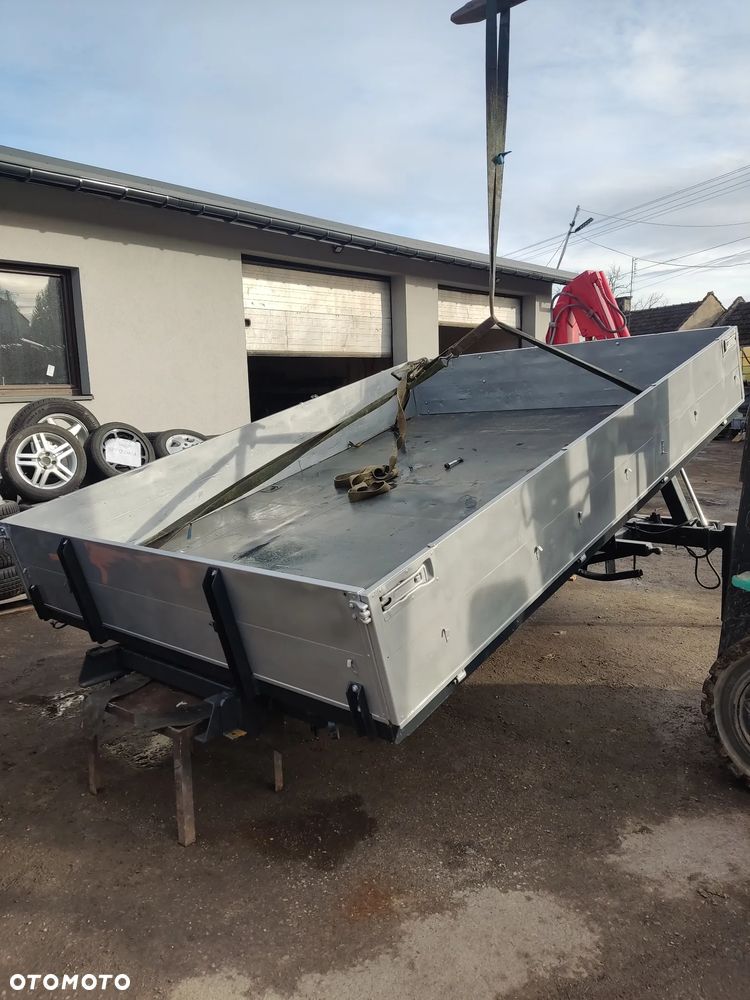 zabudowa wywrotka kiper 3 strony z HDS - 4