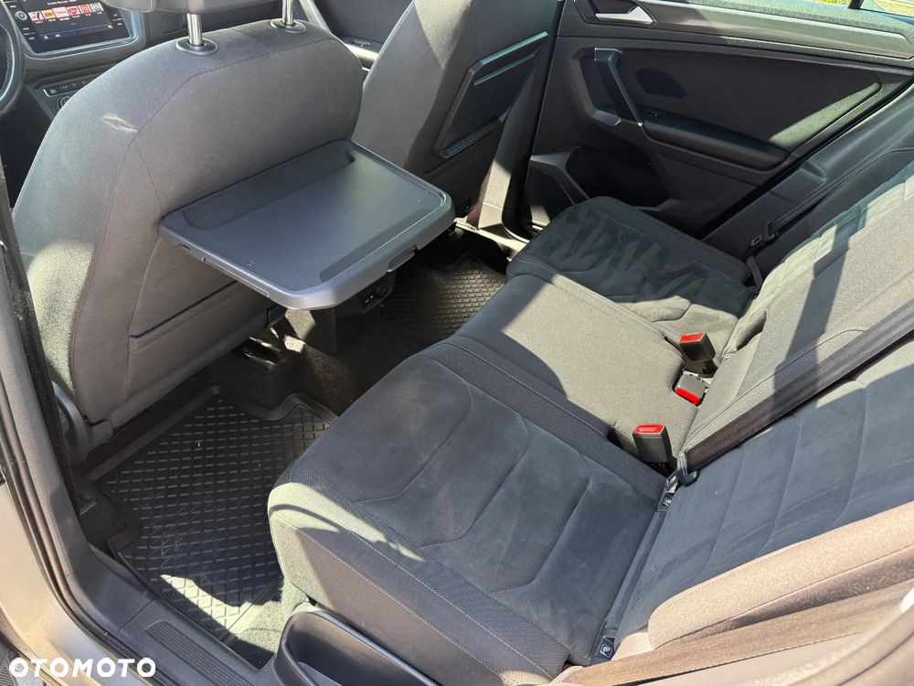 Volkswagen Tiguan 2.0 TDI SCR 4MOTION DSG Highline - 22