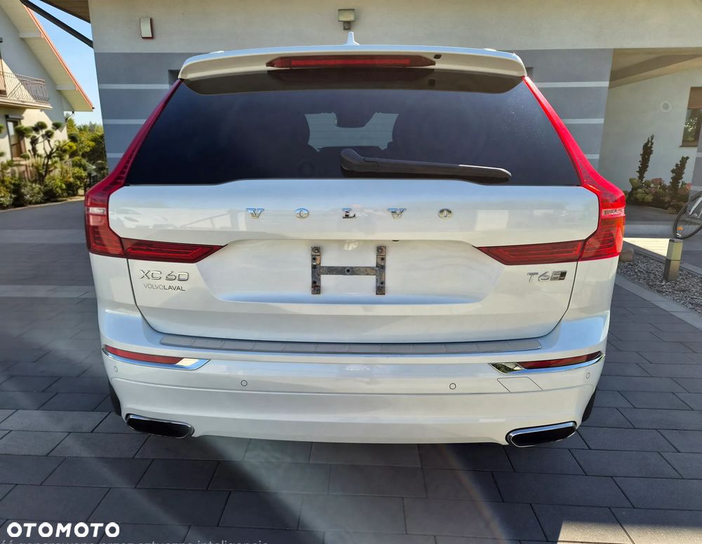 Volvo XC 60 - 6