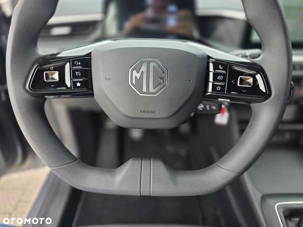 MG MG3 1.5 Excite - 26