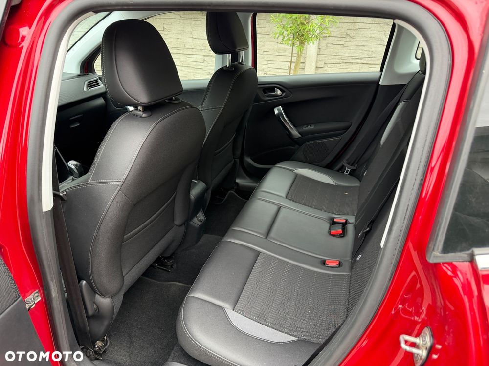 Peugeot 2008 - 21