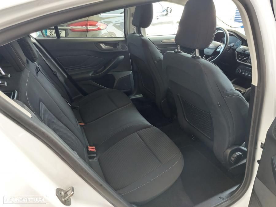 Ford Focus 1.5 TDCi ECOBlue Titanium Aut. - 29