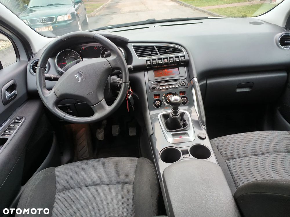 Peugeot 3008 1.6 Premium - 6