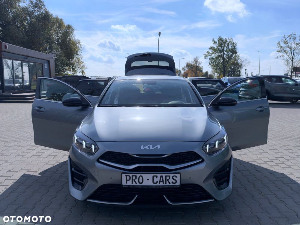 Kia ProCeed 1.5 T-GDI DCT7 OPF GT LINE - 13