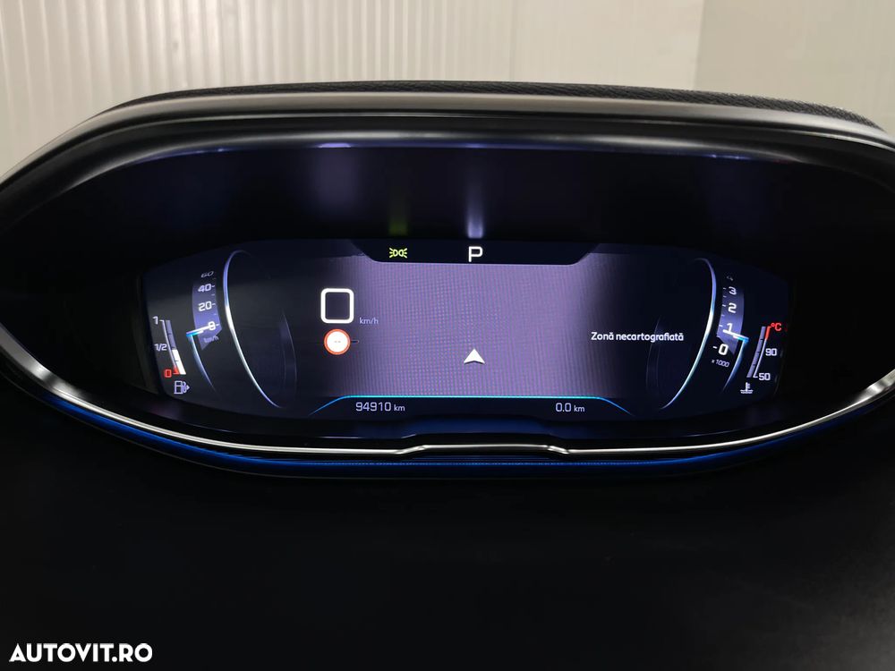 Peugeot 3008 1.5 BlueHDI 130 EAT8 Allure Pack - 32