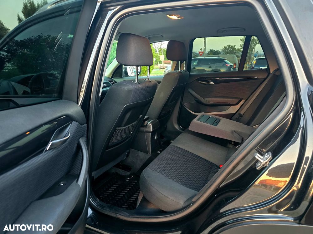 BMW X1 xDrive18d Sport Line - 8