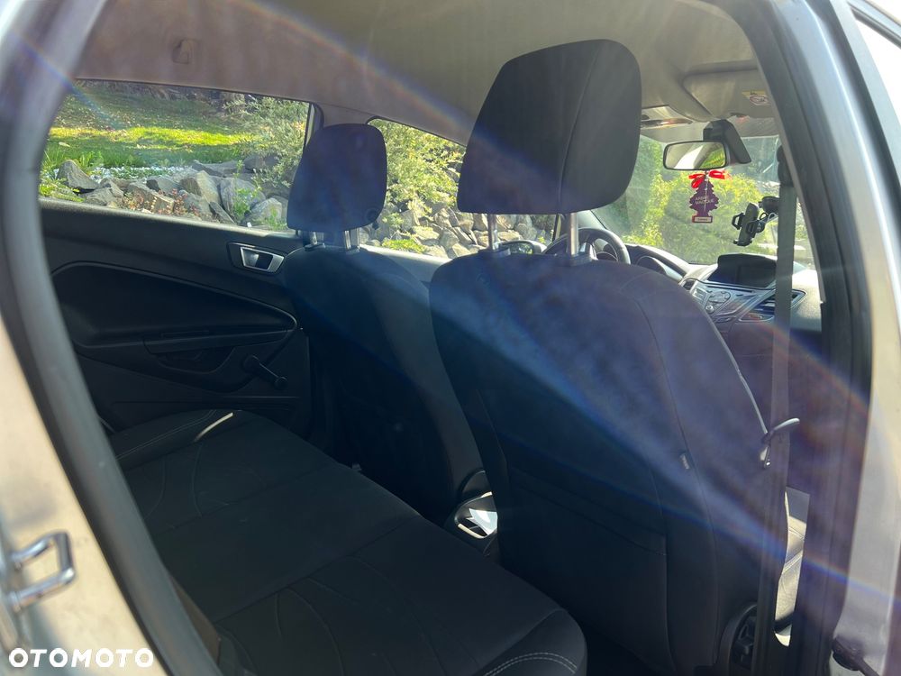 Ford Fiesta - 4