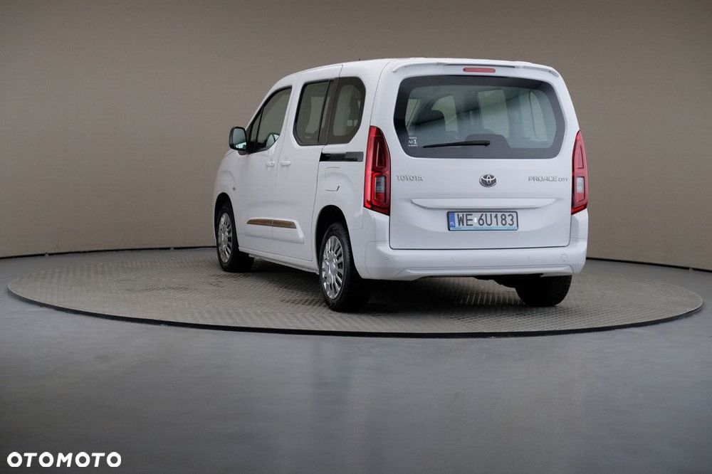 Toyota Proace Verso - 2