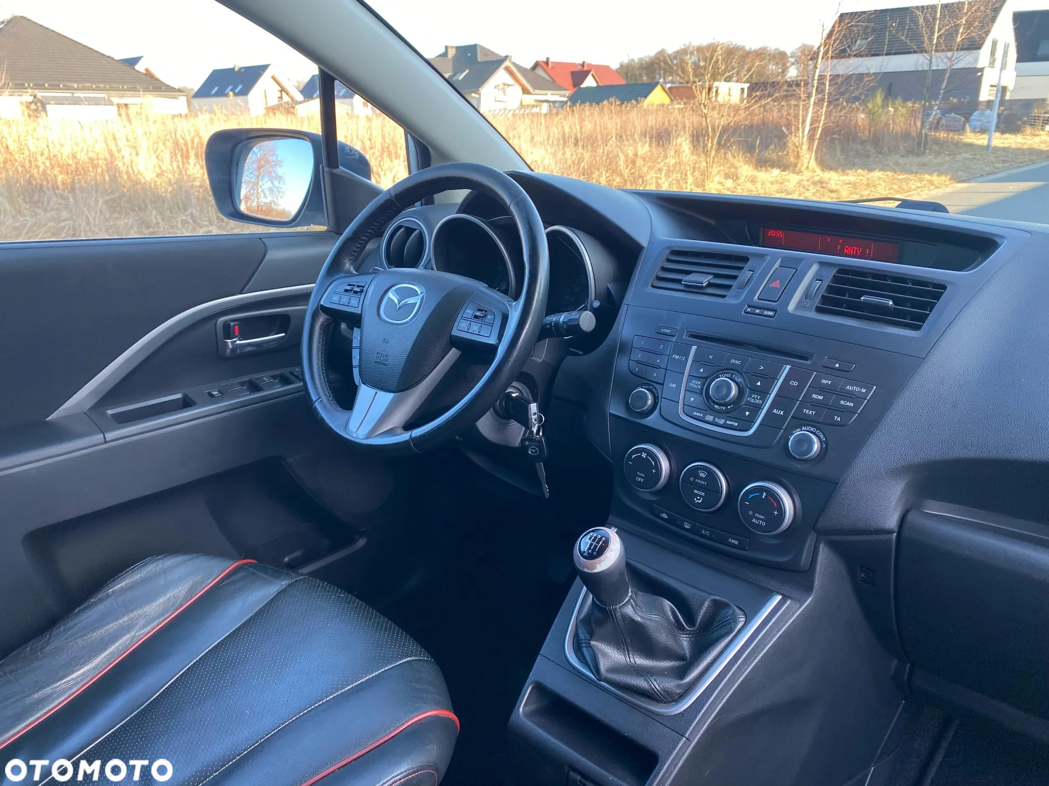 Mazda 5 - 17