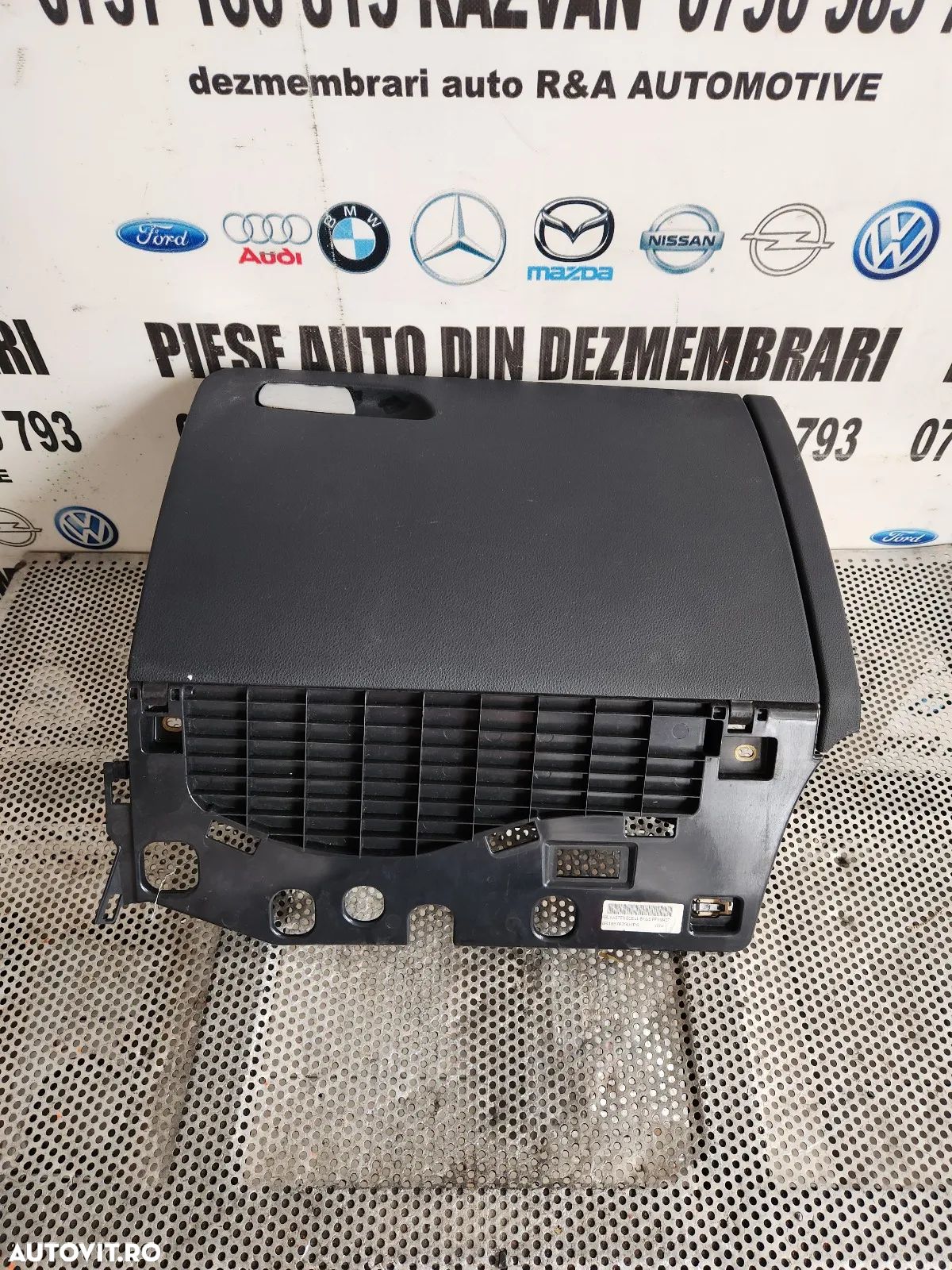 Torpedo Cutie Acte Audi Q5 8R An 2008-2009-2010-2011-2012-2013-2014-2015-2016-2017 Volan Stanga Eur - 1