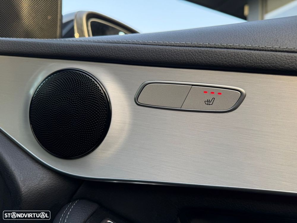 Mercedes-Benz GLC 300 e Coupé 4Matic - 21