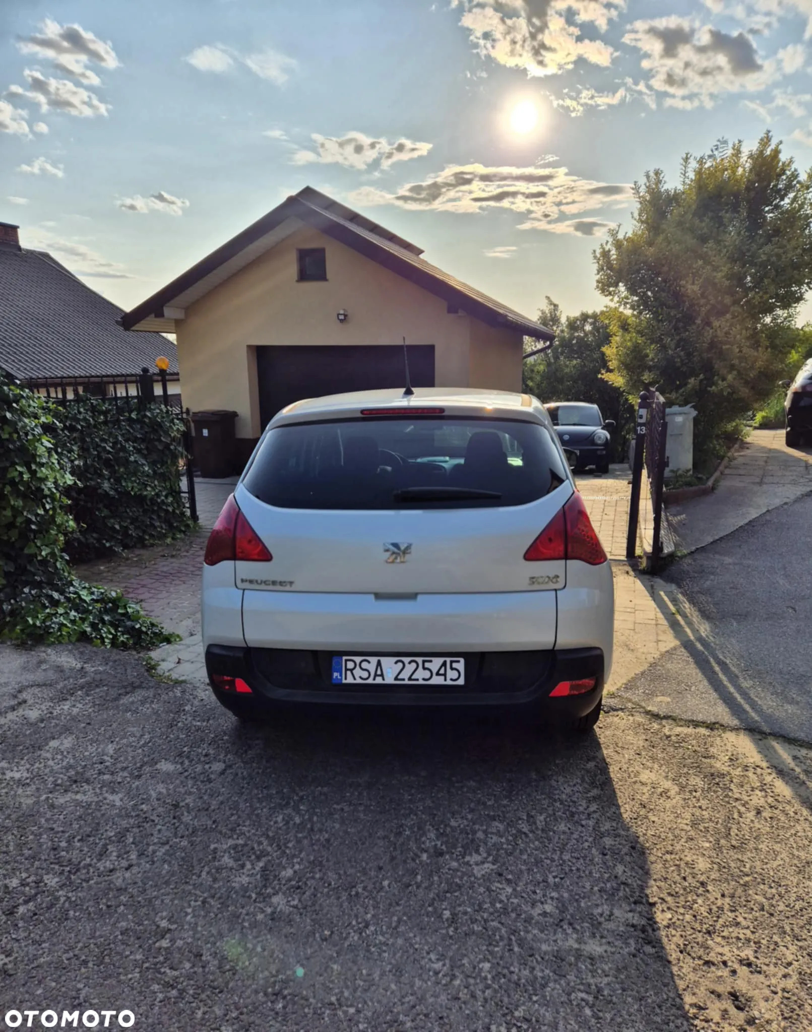 Peugeot 3008 1.6 HDi Premium - 3