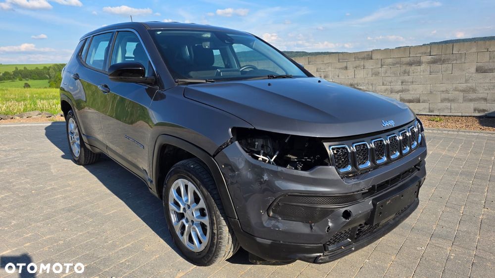 Jeep Compass - 2