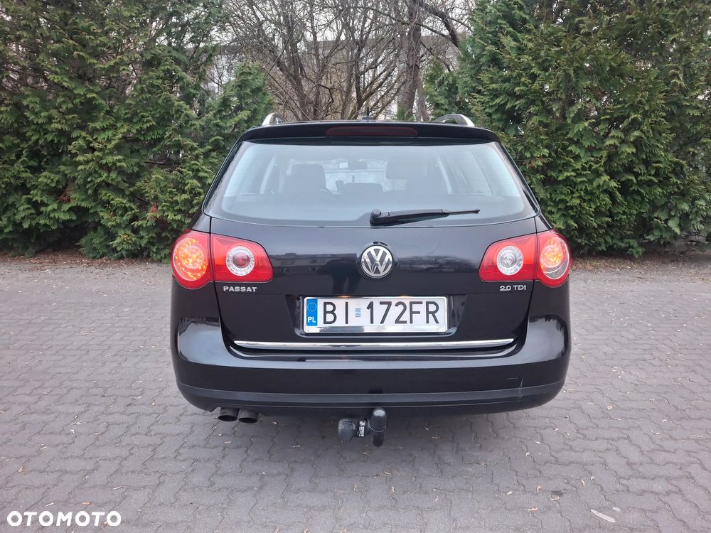 Volkswagen Passat 2.0 TDI Comfortline - 3