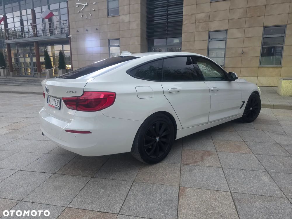 BMW Seria 3 320d - 16