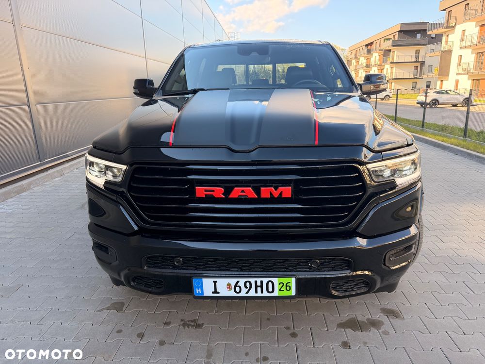 RAM 1500 Crew Cab Sport - 4