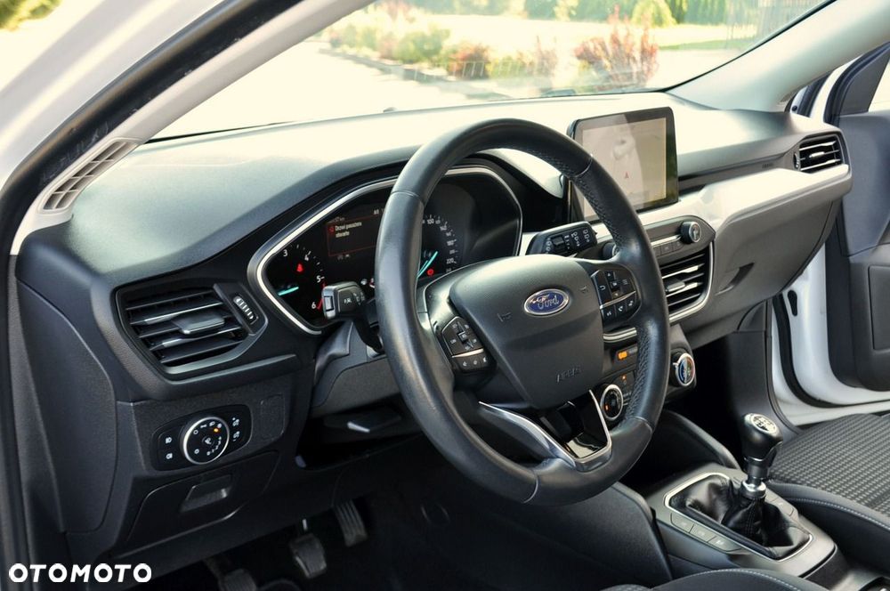 Ford Focus - 22