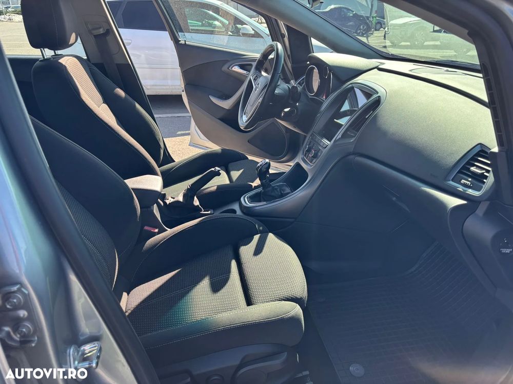 Opel Astra 1.6 CDTI ECOTEC Start/Stop Enjoy - 9