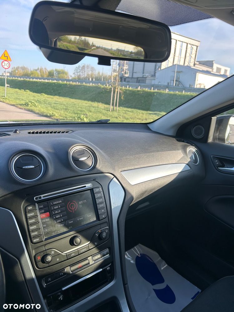 Ford Mondeo 1.6 TDCi Business Edition - 19