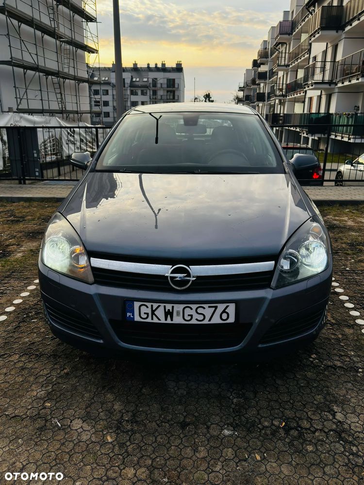 Opel Astra 1.6 Essentia - 15