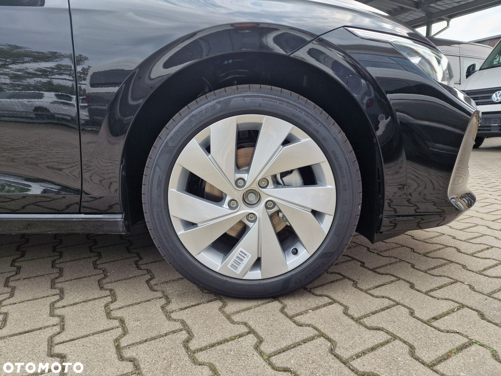 Volkswagen Golf - 5