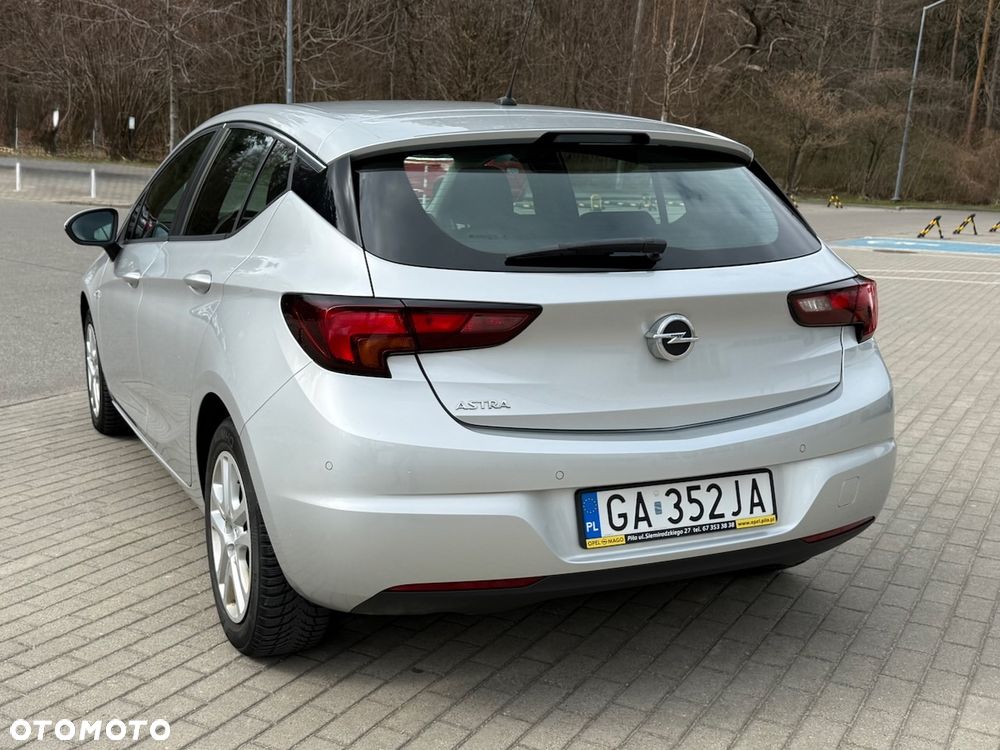 Opel Astra 1.4 T Enjoy S&S - 12