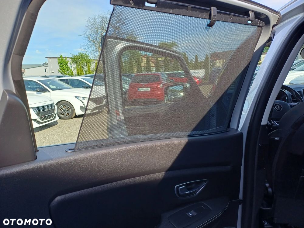 Renault Grand Scenic - 18