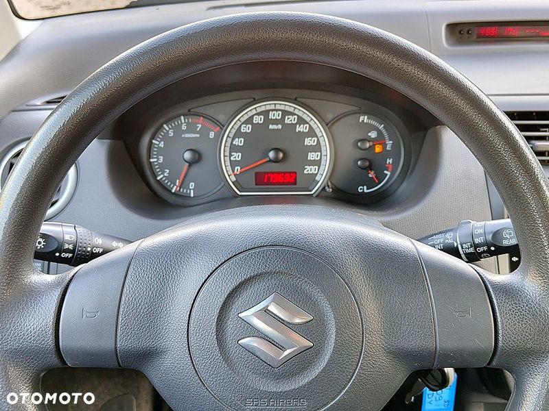 Suzuki Swift 1.3 GS / Premium - 12